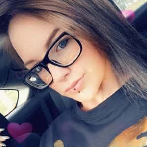 Meet your Posher, Rosaline